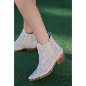 New Free People Wayward Western Boot, Bone Size 41